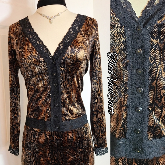Betsey Johnson SET stretch VELVET & lace snake print dress & button up cardigan! - Picture 2 of 12